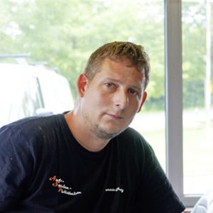 Dominic Hartig gelernter KFZ-Mechatroniker